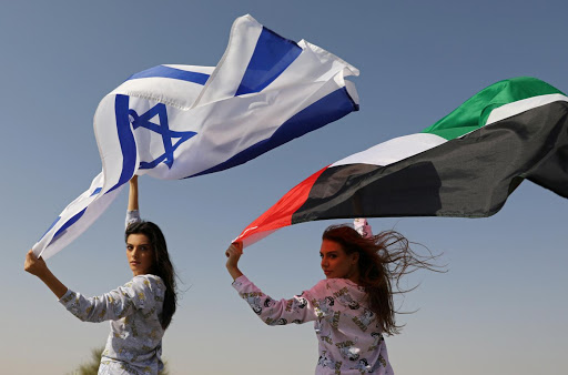 جانب من الحملة التجارية لشركة ملابس داخلية إسرائيلية في دبي