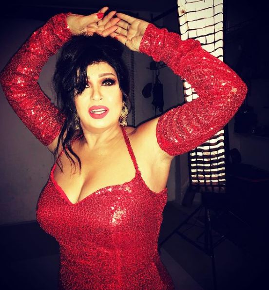 الفنانة الإستعراضية فيفي عبده